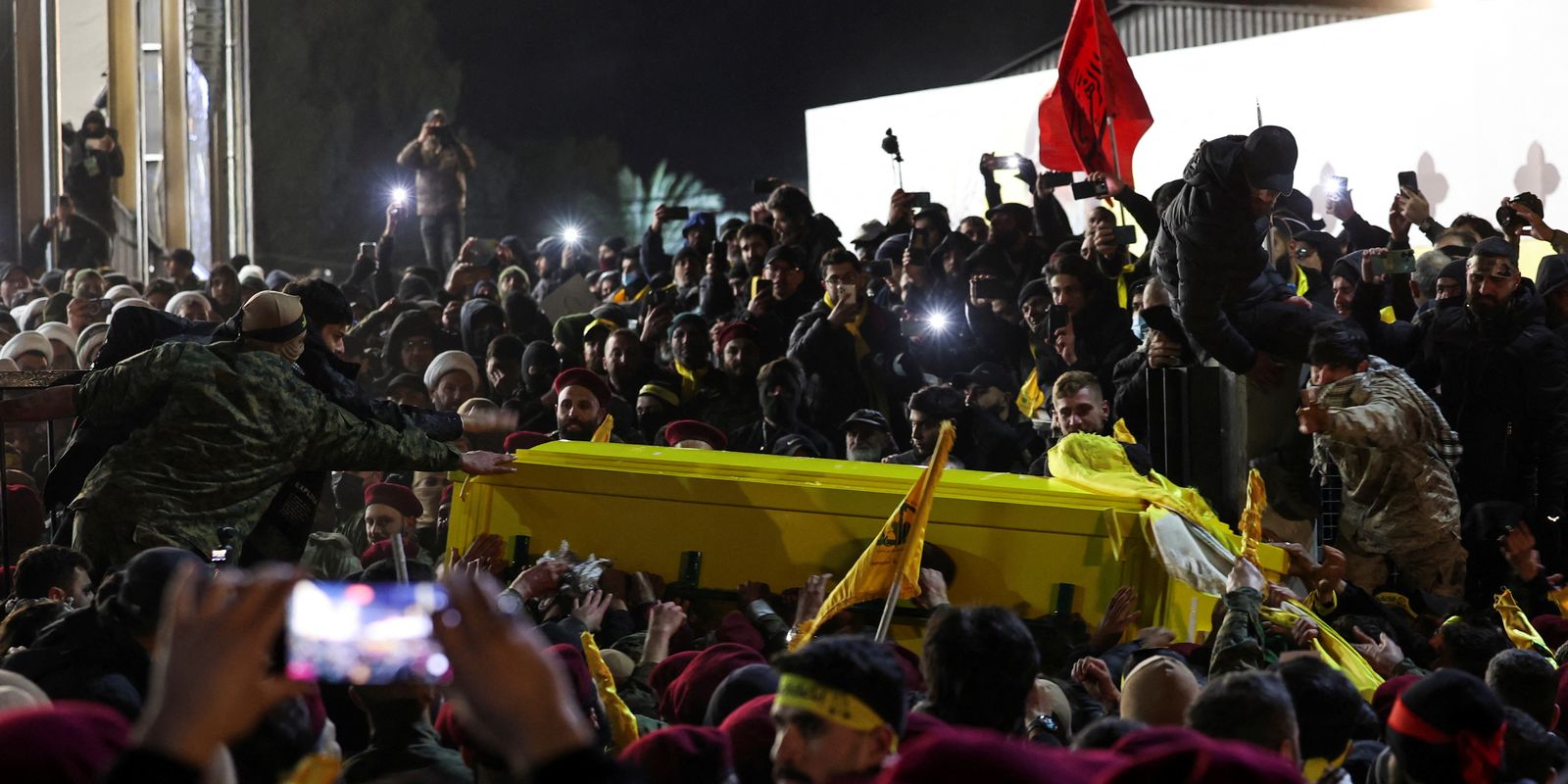 Multidão acompanha funeral de Nasrallah, líder do Hezbollah no Líbano