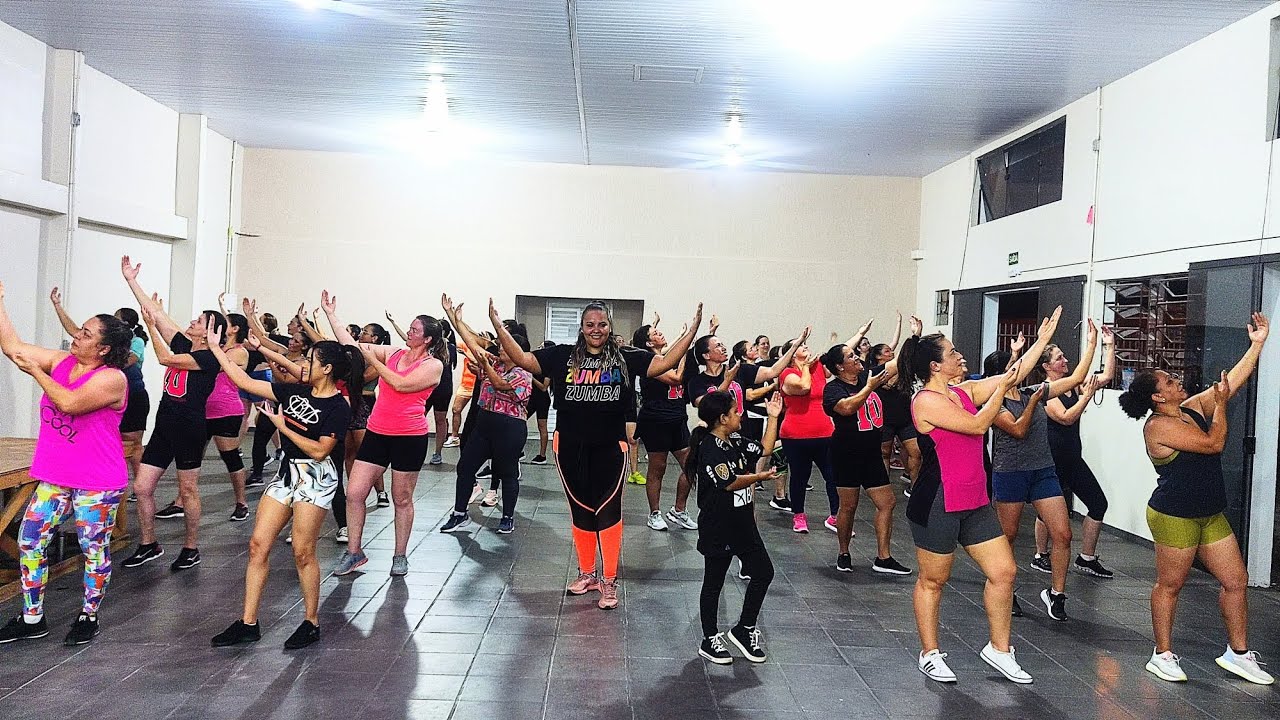 Vídeo: Daniela Mercury – o canto da cidade – Zumba Castro-Pr