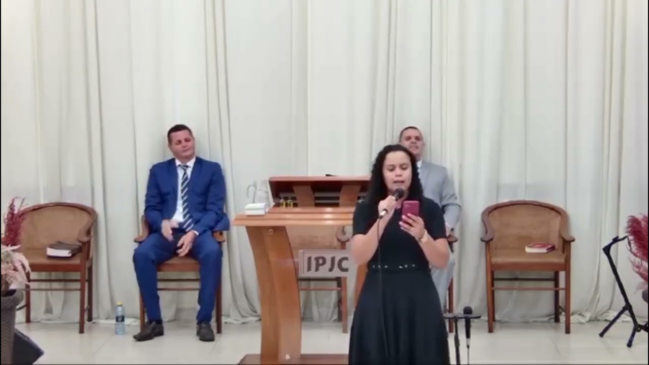 Vídeo: Qual idade do meu Deus | irmã Ana Paula Ibaiti | IPJC Castro