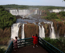 Paraná atraiu mais de 206 mil turistas estrangeiros em janeiro, maior número desde 2018